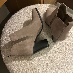 Michael Kors Suede Ankle Boots Size 5.5